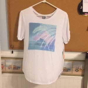 Women’s shirt